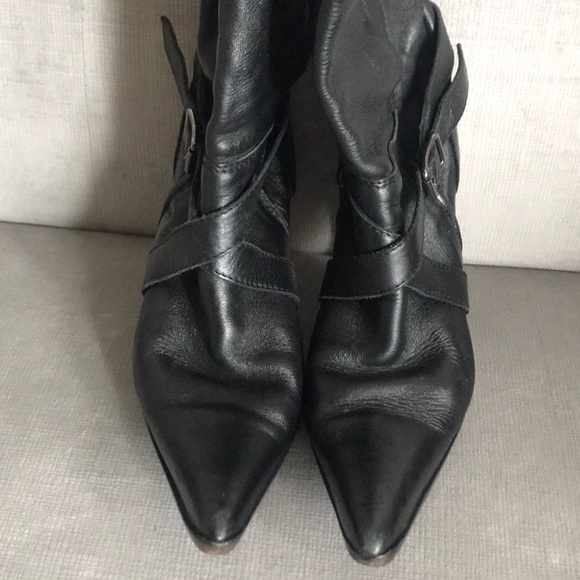 Dolce Gabbana belted slouch boot - Picture 2 of 8